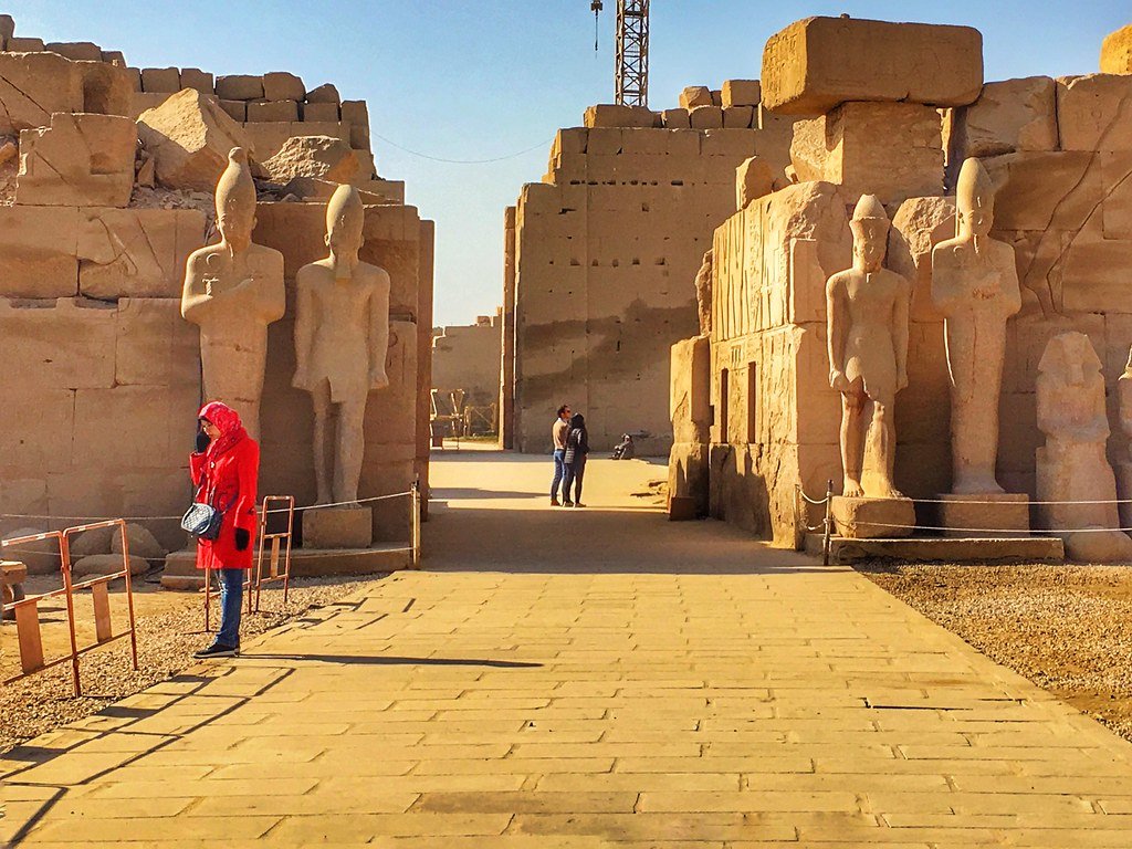 رحلة "دلال" إلى مصر هديّة للام-0