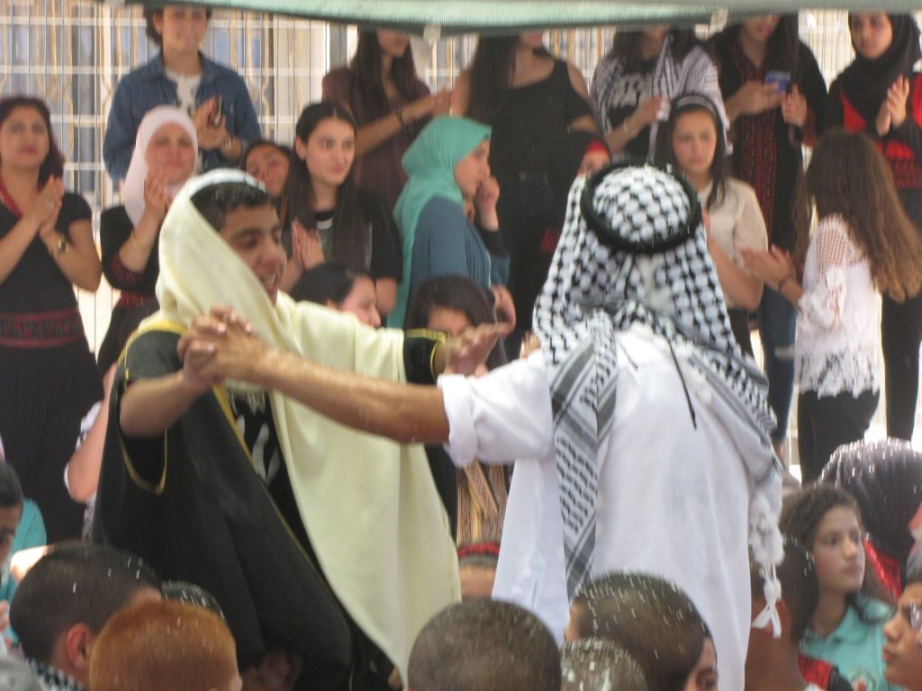 يوم التراث وعرس في المدرسة الإعدادية الحديقة يافة الناصرة -35