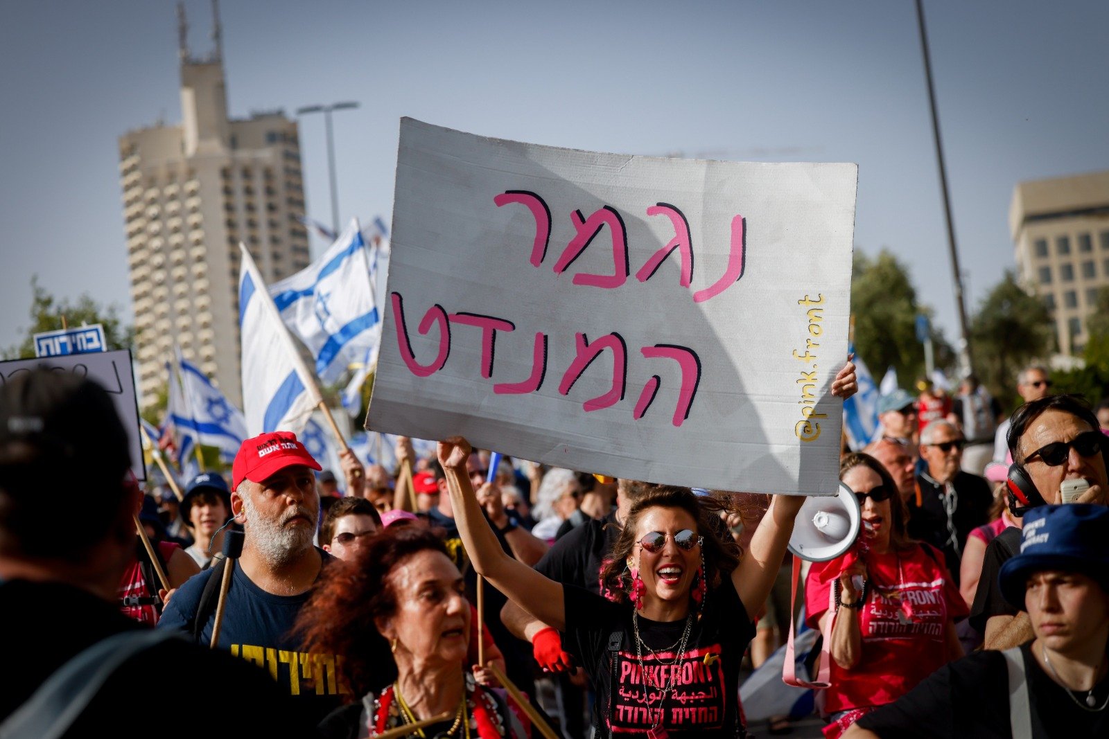 القدس: مظاهرة مطالبة بإنتخابات- مواجهات واعتقالات-6
