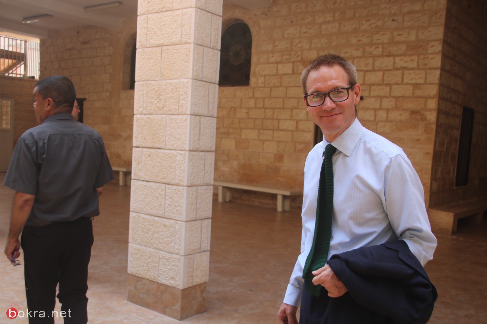 السفير البريطاني الجديد نيل ويچن يزور الناصرة وهذا ما قاله لـ"بُكرا"-30