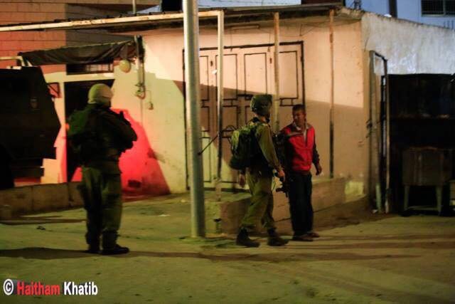الاحتلال يعتقل 21 مواطنا من الضفة وينهب محل مجوهرات في رام الله ويهدد سكان بعلين-6