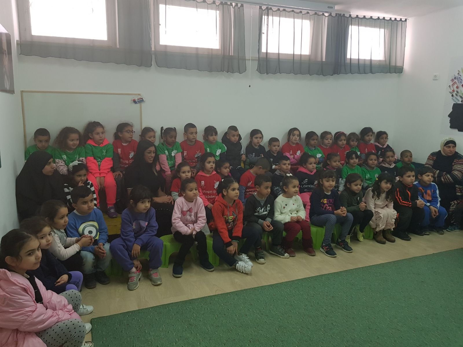 مركز الاثراء ينظم الكونسيرت الاول لأطفال البساتين في عكا-2