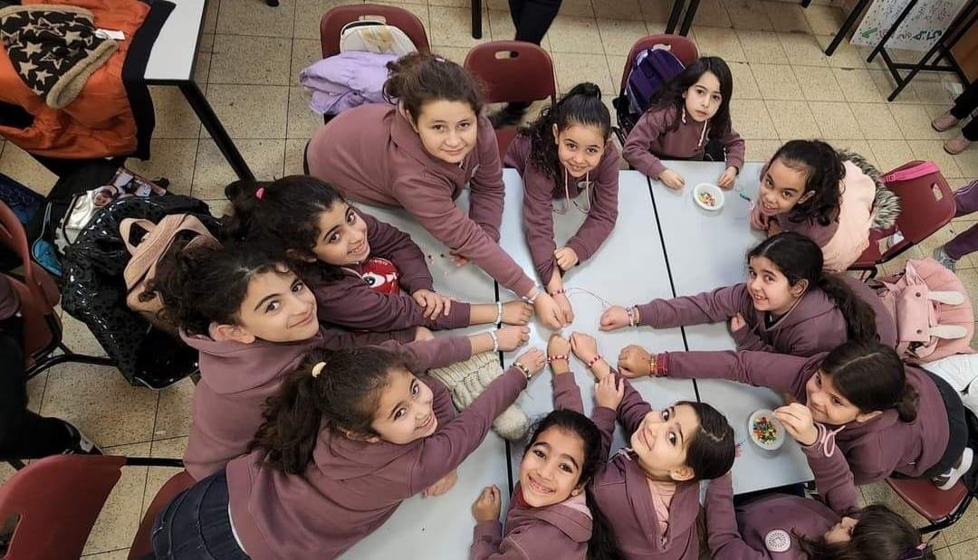 مدرسة الواصفية في الناصرة تتفوق وتعزز العلاقات مع الطلاب والأهل تحت عنوان "التعليم بمتعة"-62