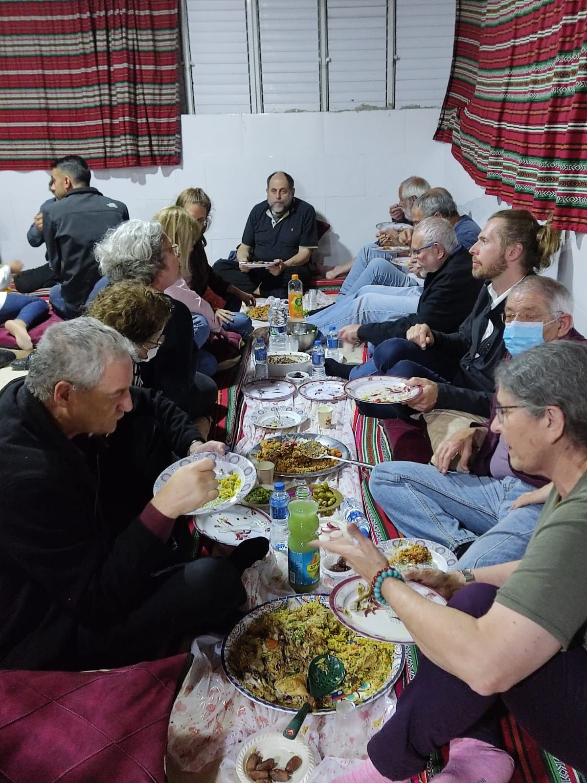 منتدى التعايش السلمي بالنقب يقيم مأدبة افطار مشترك بين عرب ويهود‎‎-14
