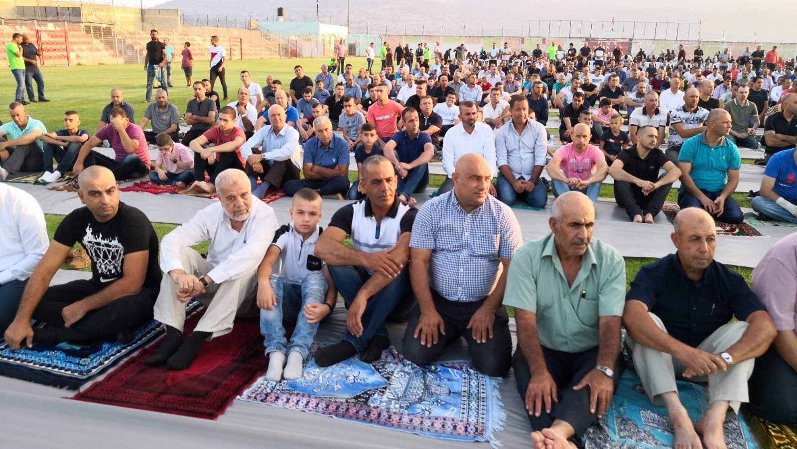 المئات في كفركنا يؤدون صلاة العيد بأجواء إيمانية-4