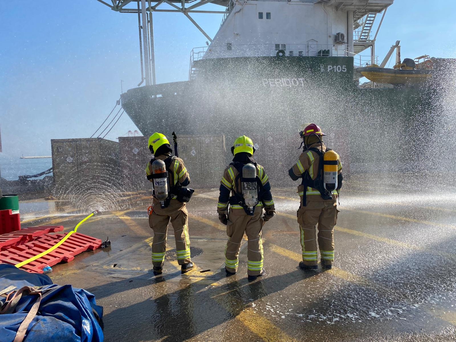 تسرب مواد خطرة وسامة في ميناء حيفا-0