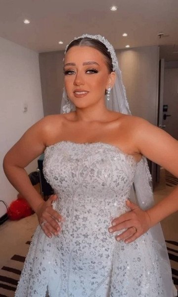 ليلى عدنان طفلة مسلسل "الكبير أوي" تتصدر الترند بصور زفافها-4