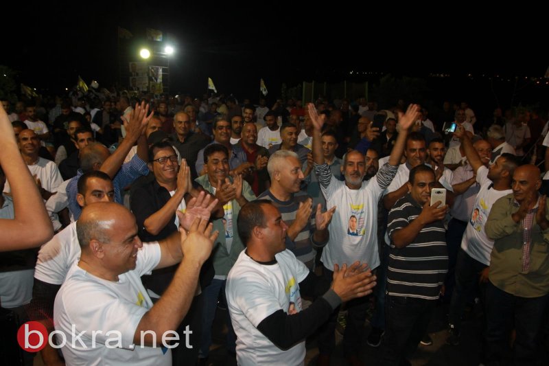 الشبلي أم الغنم: اجتماع انتخابي يتحول إلى المهرجان الأضخم بالمنطقة لدعم المرشح منير شبلي-77