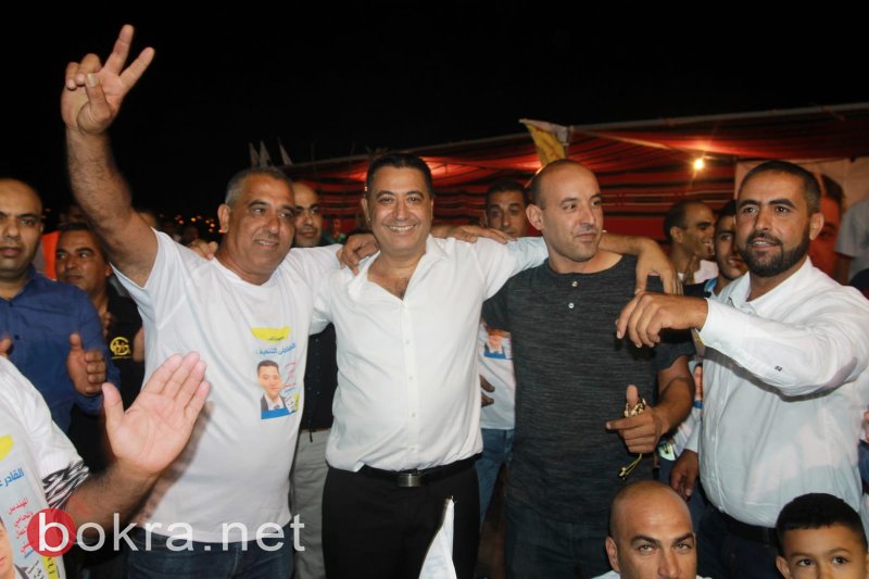 الشبلي أم الغنم: اجتماع انتخابي يتحول إلى المهرجان الأضخم بالمنطقة لدعم المرشح منير شبلي-202