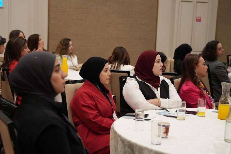 مؤتمر نساء رياديات يجمع ملهمات من دبي والبلاد لتعزيز حضور المرأة-15