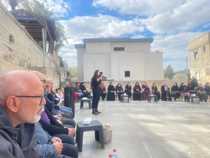 نقف معًا بعد زيارة عائلة المرحومة عنان جزماوي "لا يمكن التوقف عن النضال ضد جرائم القتل"-5