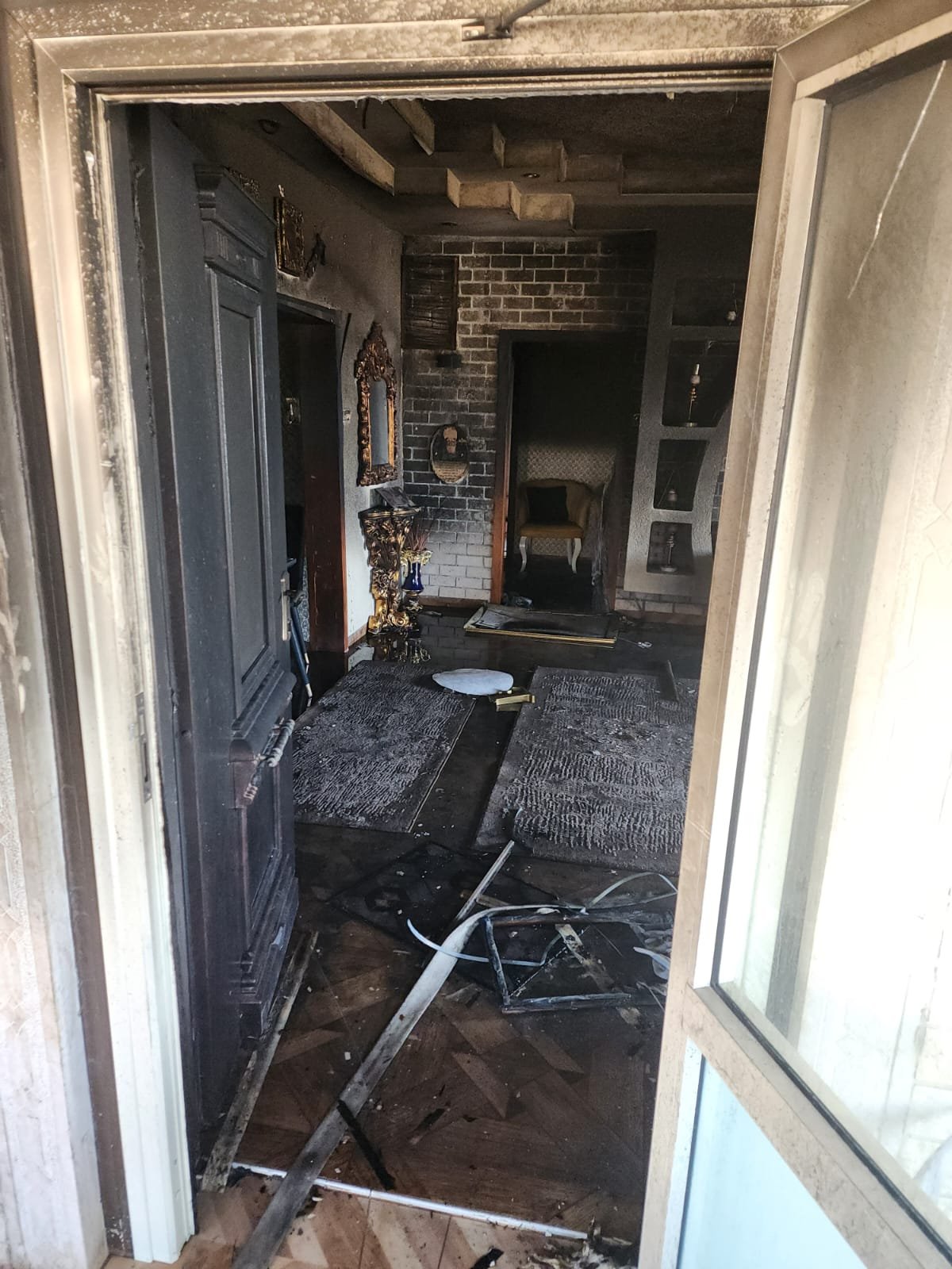 ابو سنان: حريق في منزل واصابة طفلة بصورة متوسطة-1