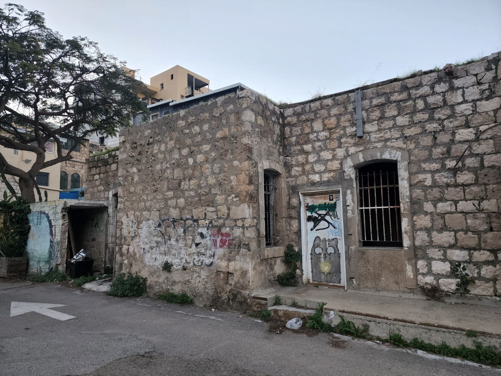 مبانٍ في حيفا تتعرّض للتهديد، د. سويطات لـ "بكرا": سنتصدى للمخطط-3