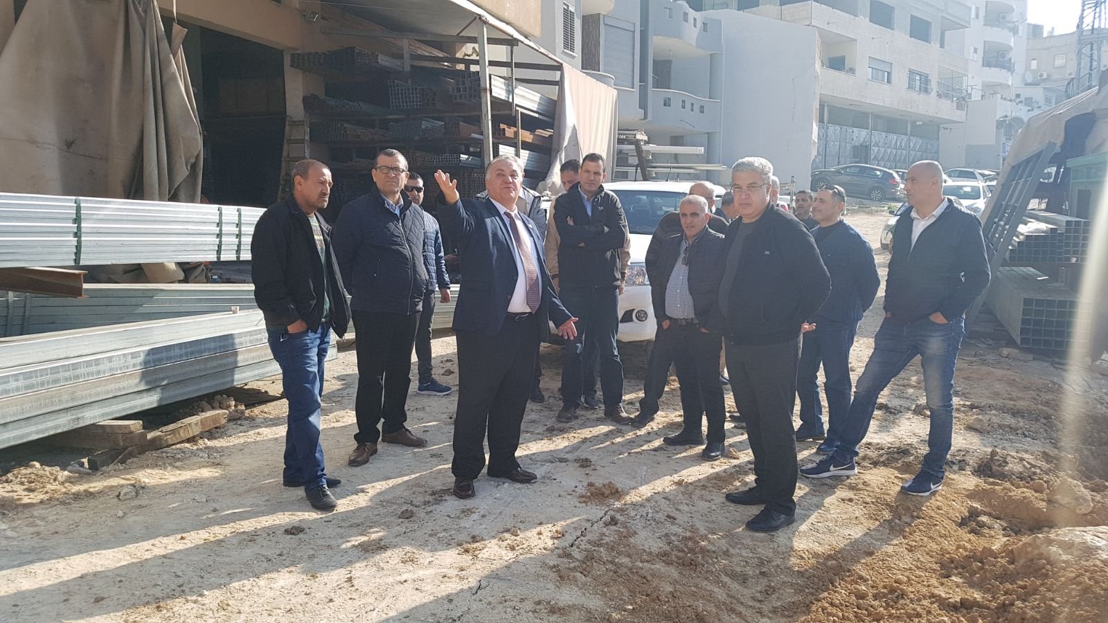 رئس بلدية الناصرة يقوم بجولة تفقدية لشارع الفاخورة-0