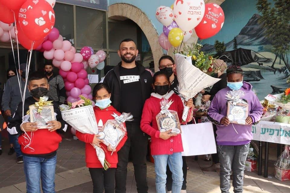 مهرجان الأم الرهطاوية في المركز الجماهيري رهط-2