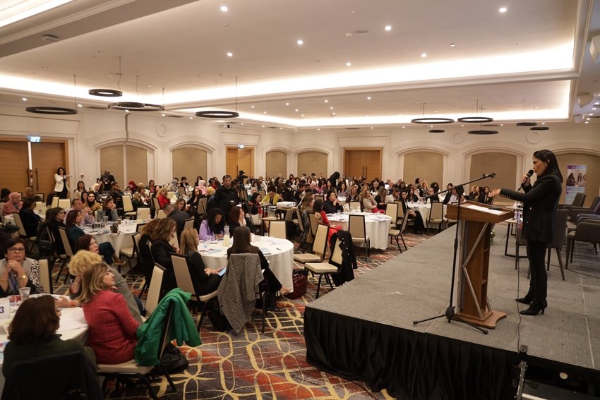 المؤتمر النسائي الأضخم والأول من نوعه بمبادرة "بكرا" .. تلخيصات وتوصيات هامة في مختلف المجالات-131