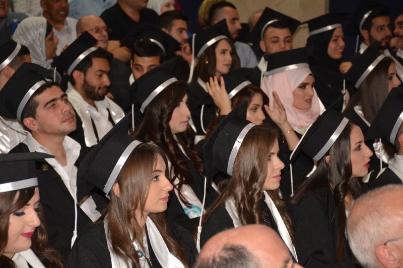  اجواء احتفالية في تخريج الفوج الثامن عشر من طلاب مدرسة الطب في مستشفى الناصرة-21
