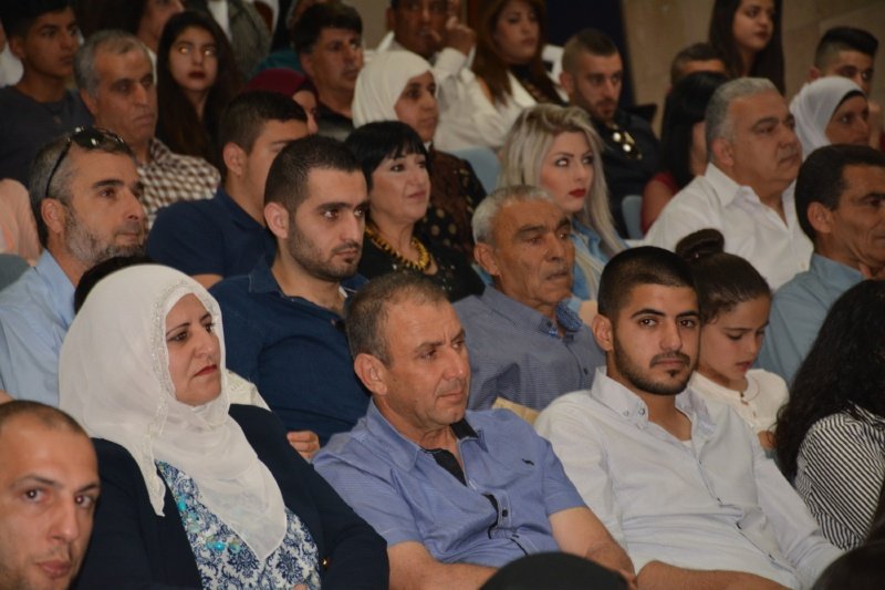  اجواء احتفالية في تخريج الفوج الثامن عشر من طلاب مدرسة الطب في مستشفى الناصرة-26