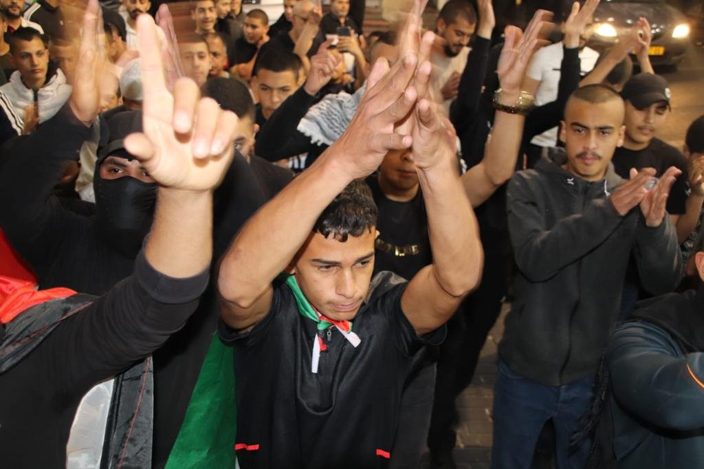 تواجد مكثّف للشرطة: انطلاق مسيرة ام الفحم تضامنًا مع القدس والأقصى-4