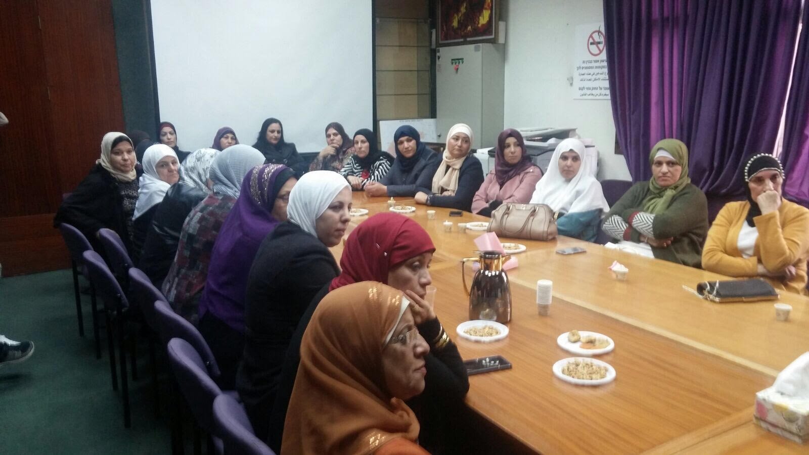 جمعية الامهات في مدرسة عمر بن الخطاب تلتقي رئيس بلدية الناصرة-7