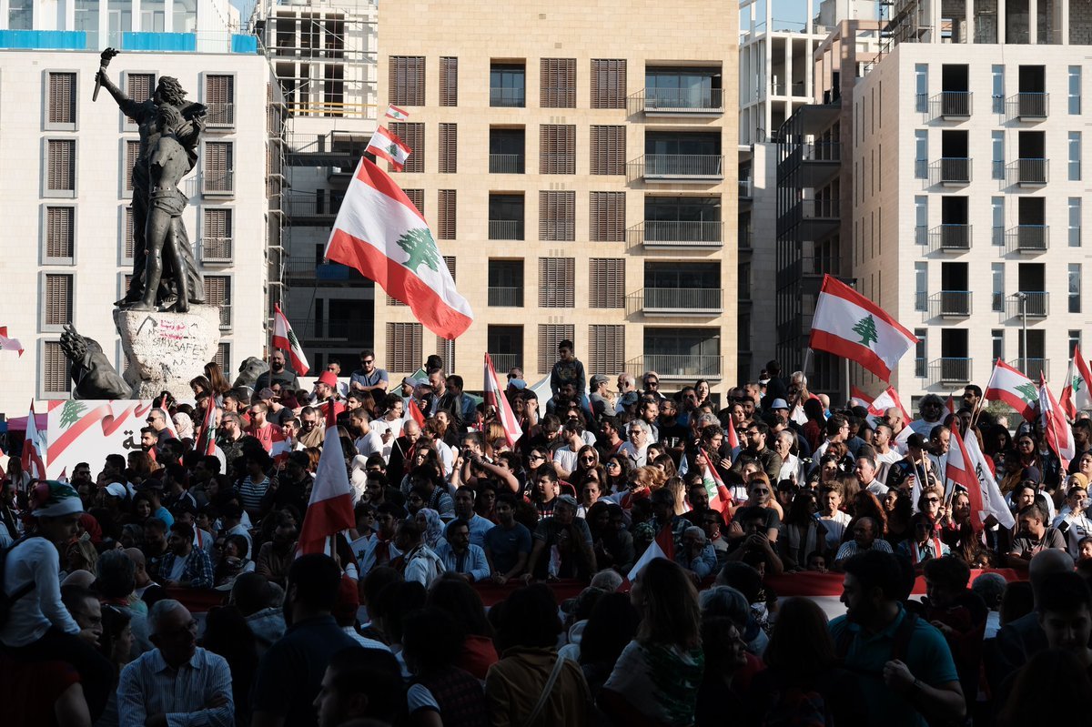  بالفيدبو والصور..لبنان تحتفل بالاستقلال..الاحتفال يختلط بالاحتجاج -3