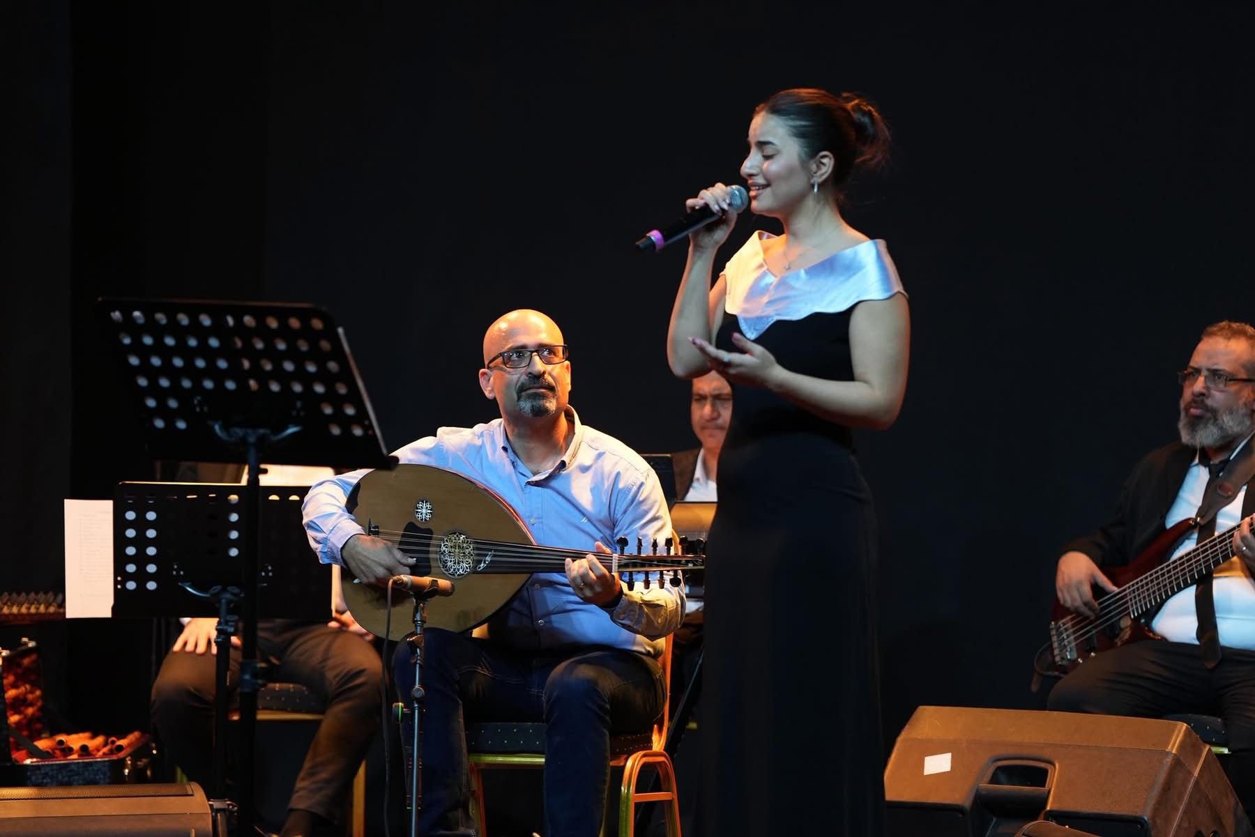 إكسال تختتم مهرجان “أجيال” الأول وسط حضور جماهيري واسع وفعاليات متنوعة-1