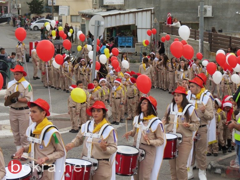 عيلبون: الالاف يشاركون بمسيرة عيد الميلاد . -254