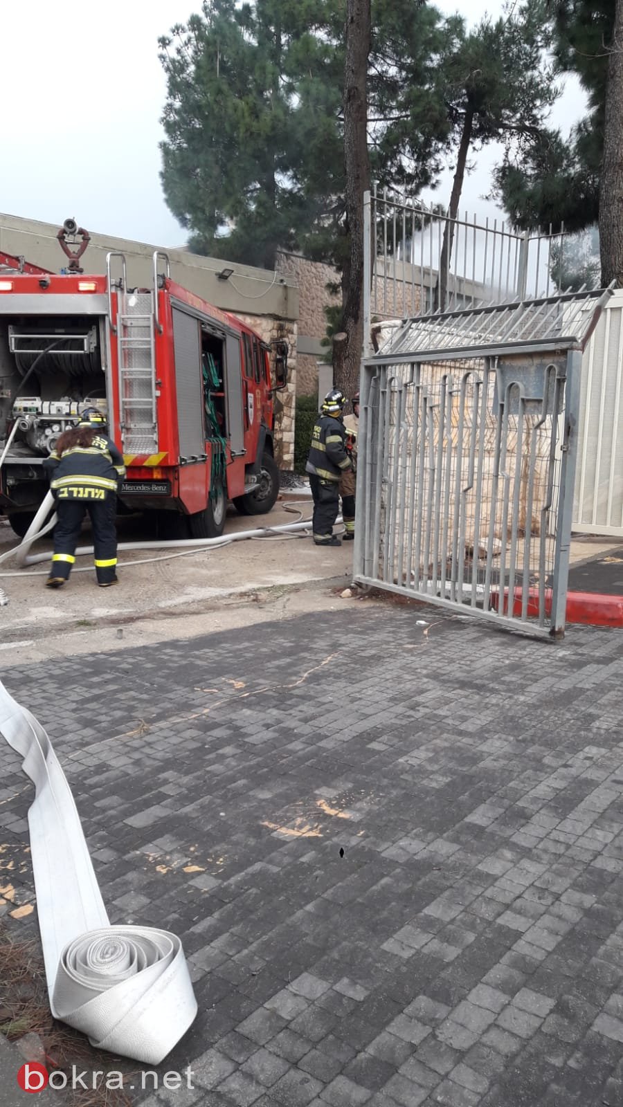 اندلاع حريق كبير داخل مدرسة في القدس-0