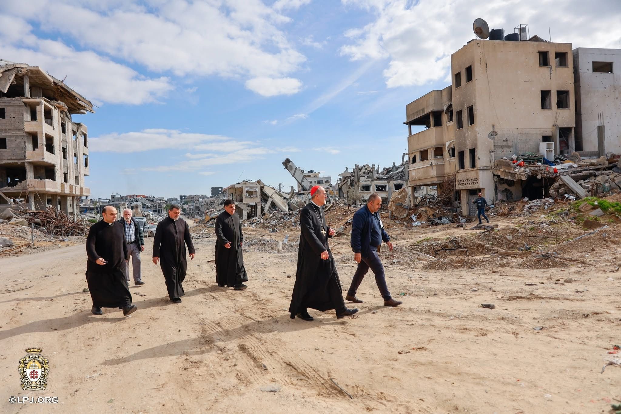 كنائس القدس في رسالة الميلاد: رغم وقف النار إسرائيل تواصل قتل الفلسطينيين في غزة-1