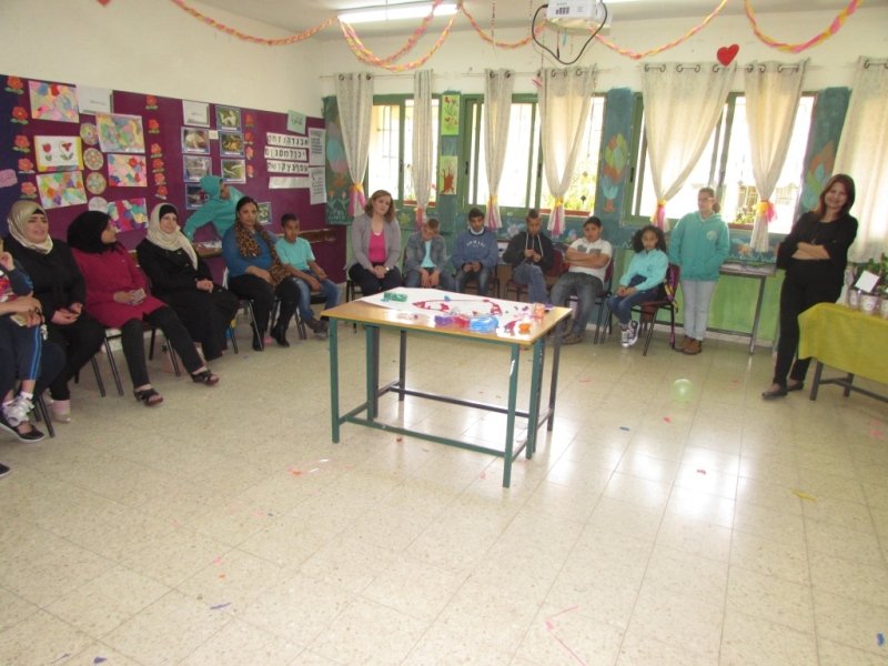 المدرسة الإعدادية الحديقة (أ) يافة الناصرة تحتفي بيوم الأُم-82