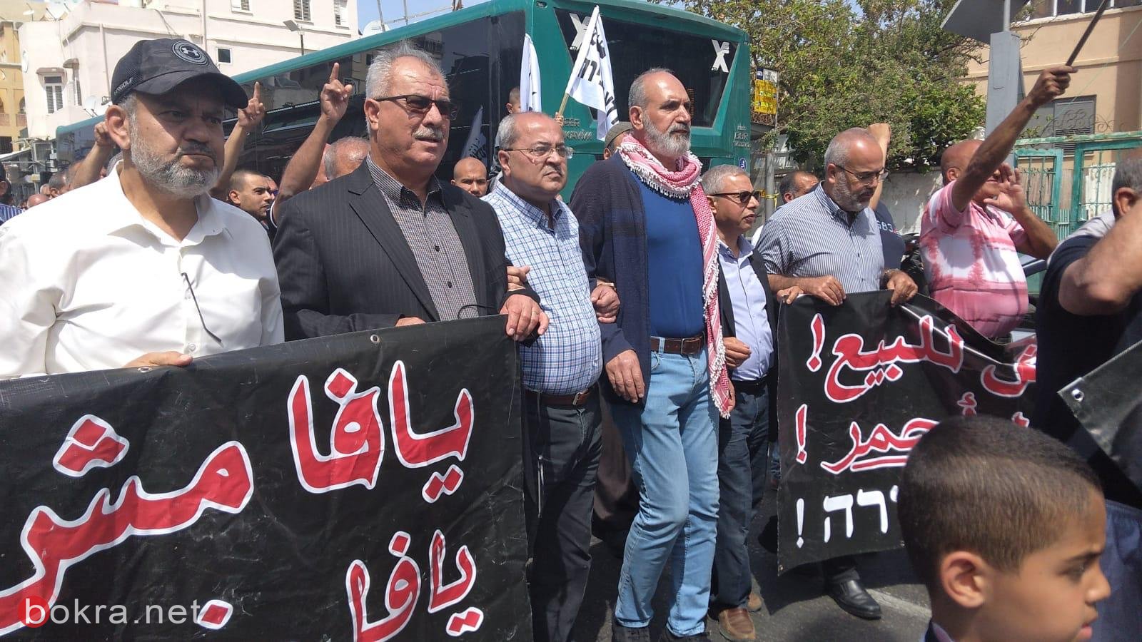 الطيبي نقف بجانب اهلنا في يافا ضد سياسة اخلاء المواطنين العرب من بيوتهم-2