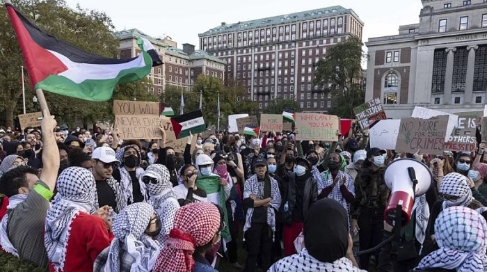 اعتقال عشرات الطلاب في احتجاجات داعمة لفلسطين في الولايات المتحدة-1