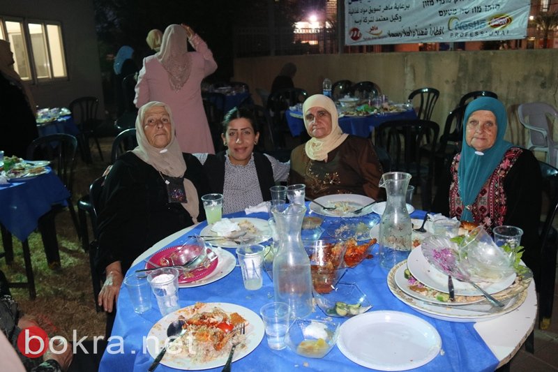 سخنين : افطار رمضاني في المركز اليومي للمسن بمشاركة مسنين من المنطقة وبرعاية شركة اوسم-39