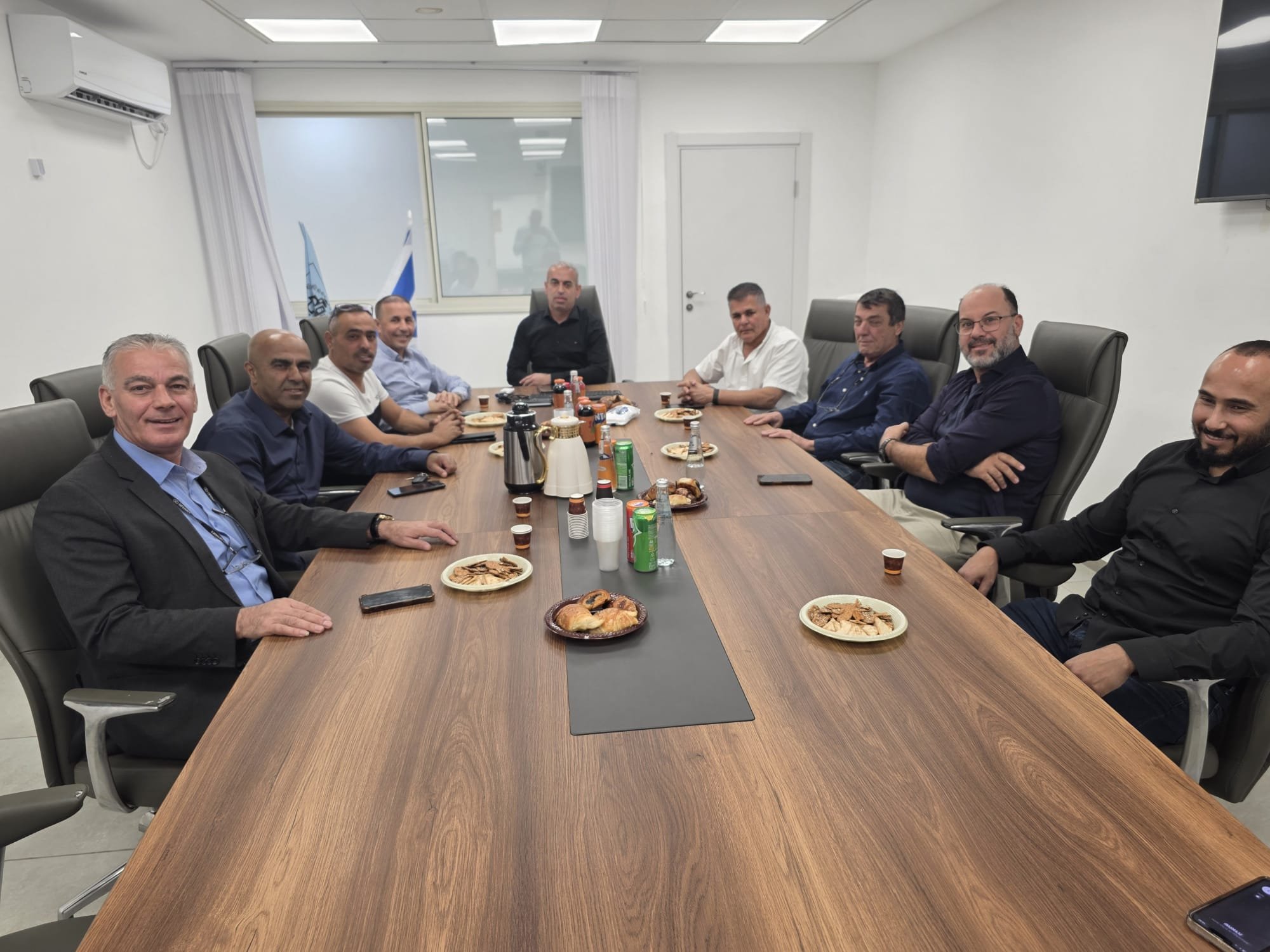 منتدى السلطات البدوية: يطالب بوقف سياسة الهدم ويتبنى تنظيم مظاهرة قطرية ضد الهدم-3