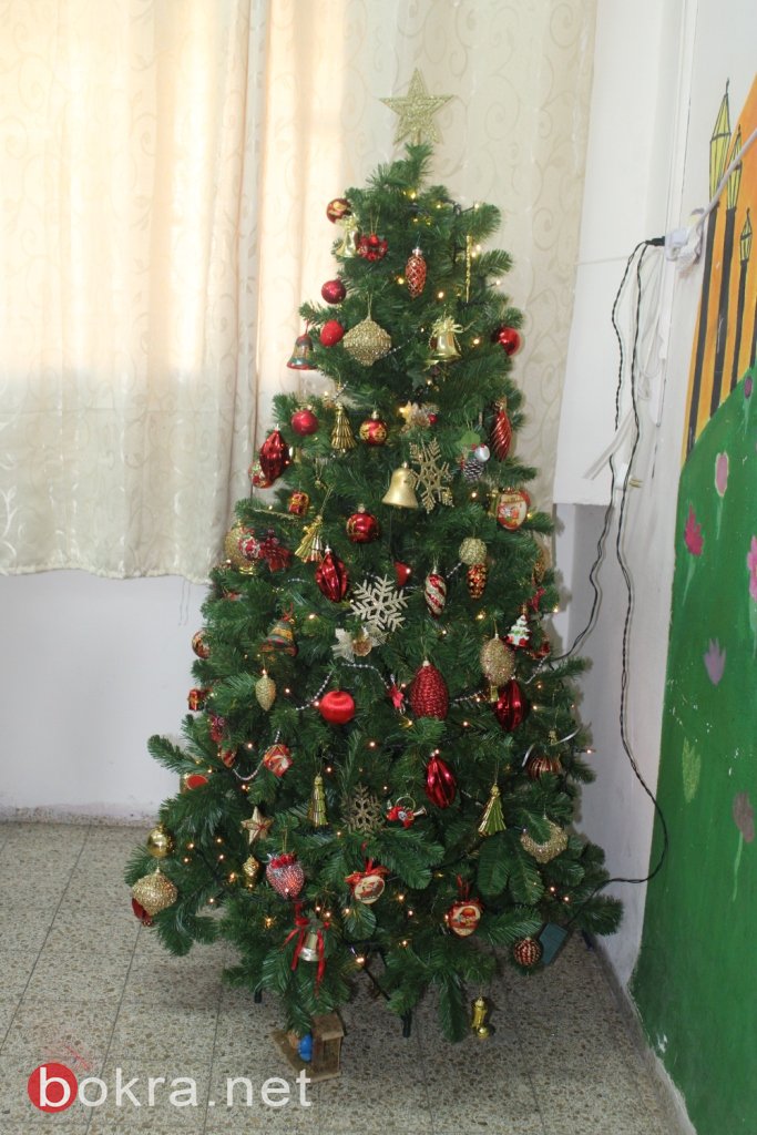 المدرسة الإعدادية الحديقة (أ) يافة الناصرة تزدان بزينة وشجرة الميلاد-0
