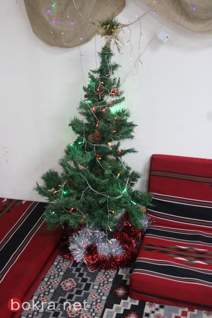 المدرسة الإعدادية الحديقة (أ) يافة الناصرة تزدان بزينة وشجرة الميلاد-8