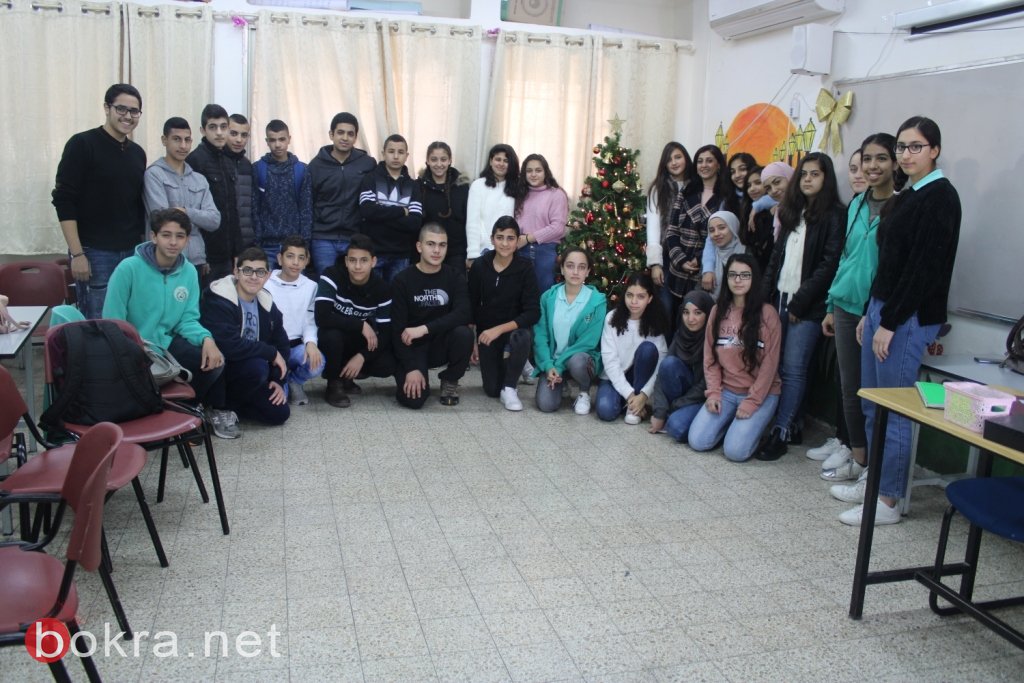 المدرسة الإعدادية الحديقة (أ) يافة الناصرة تزدان بزينة وشجرة الميلاد-9