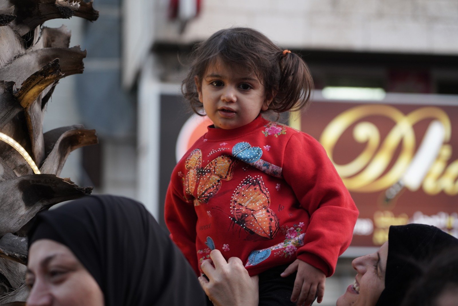 بالصور: "بكرا" يرصد فرحة استقبال الميلاد في الناصرة -14