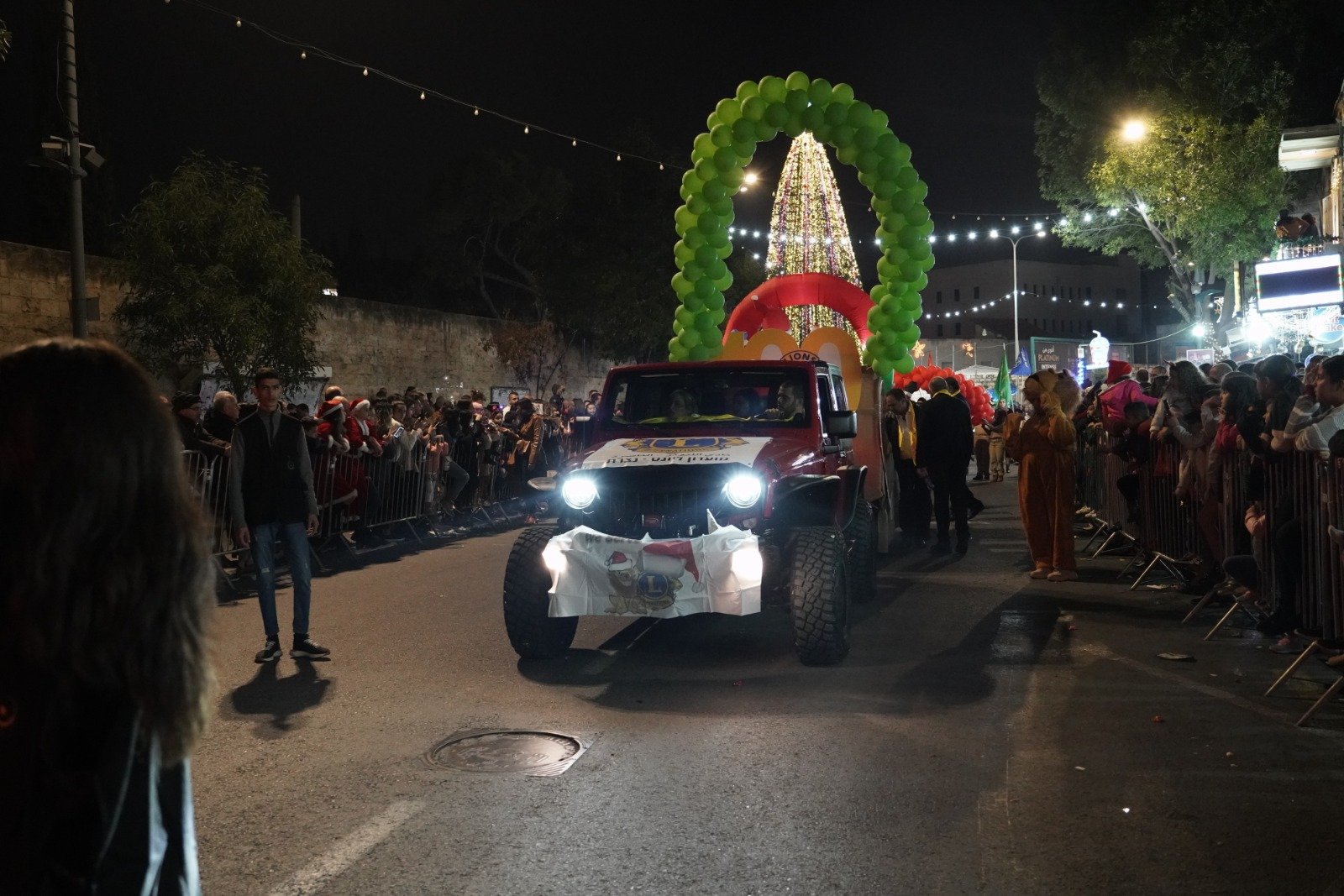 بالصور: "بكرا" يرصد فرحة استقبال الميلاد في الناصرة -16