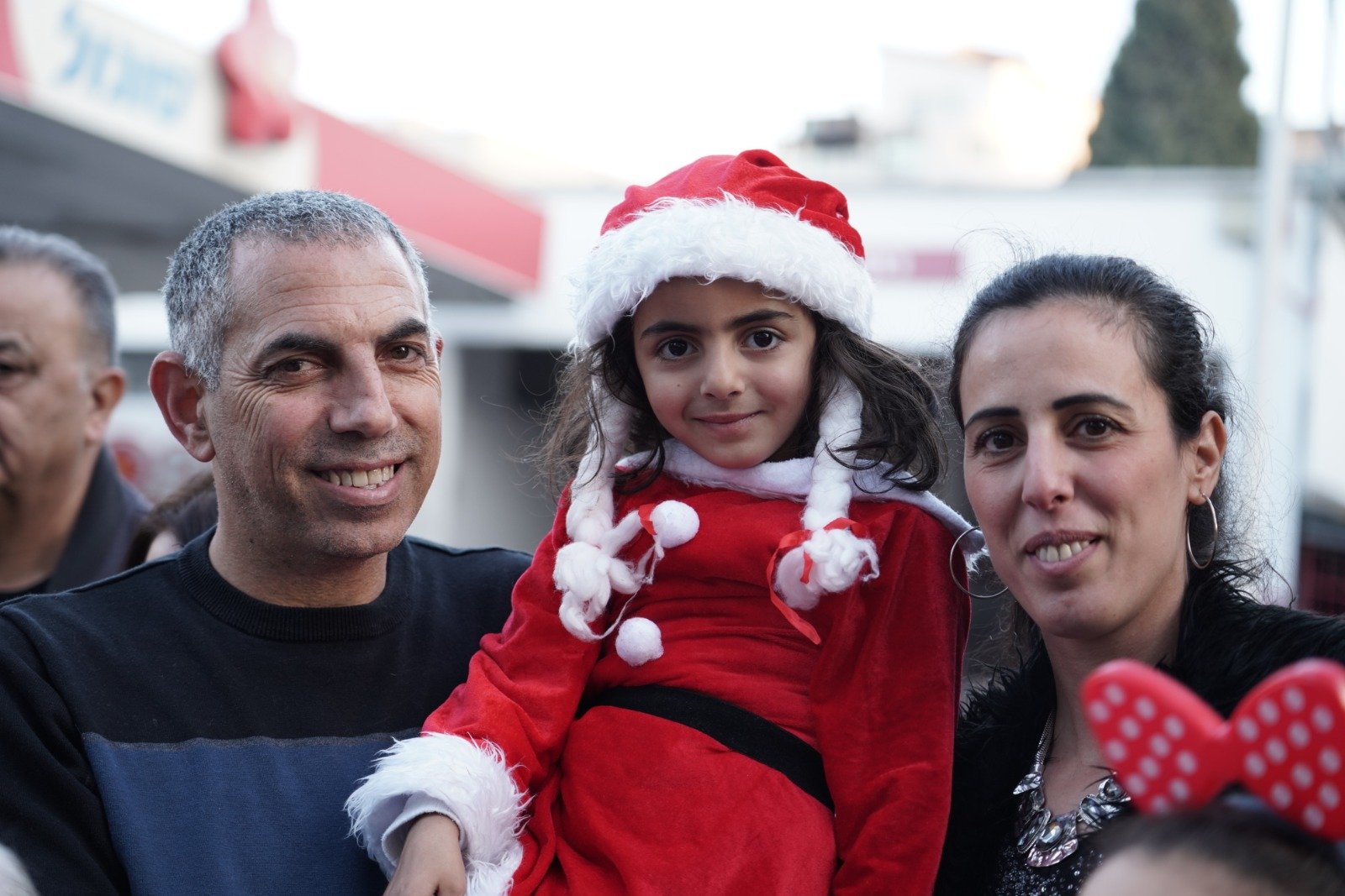 بالصور: "بكرا" يرصد فرحة استقبال الميلاد في الناصرة -63