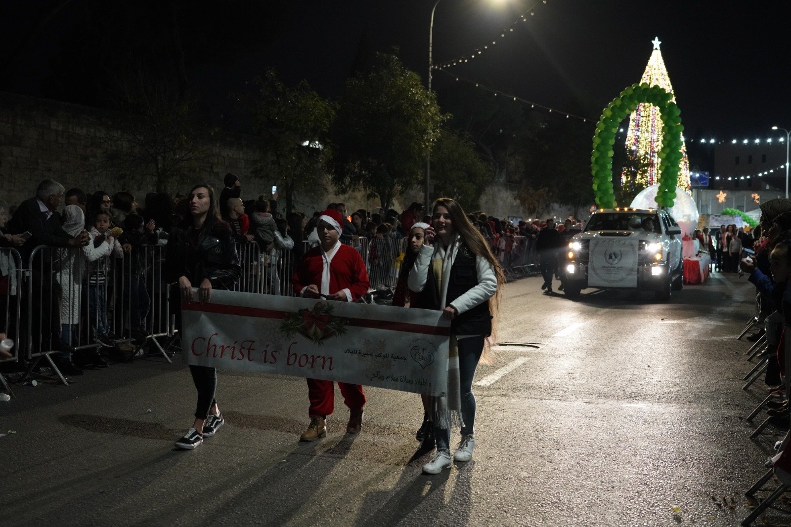 بالصور: "بكرا" يرصد فرحة استقبال الميلاد في الناصرة -170