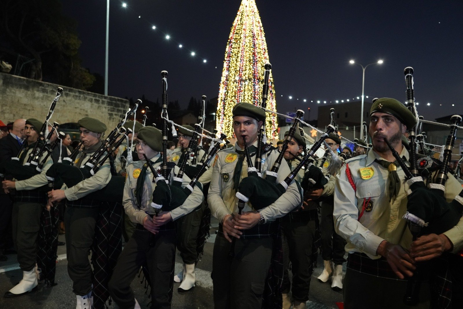 بالصور: "بكرا" يرصد فرحة استقبال الميلاد في الناصرة -175