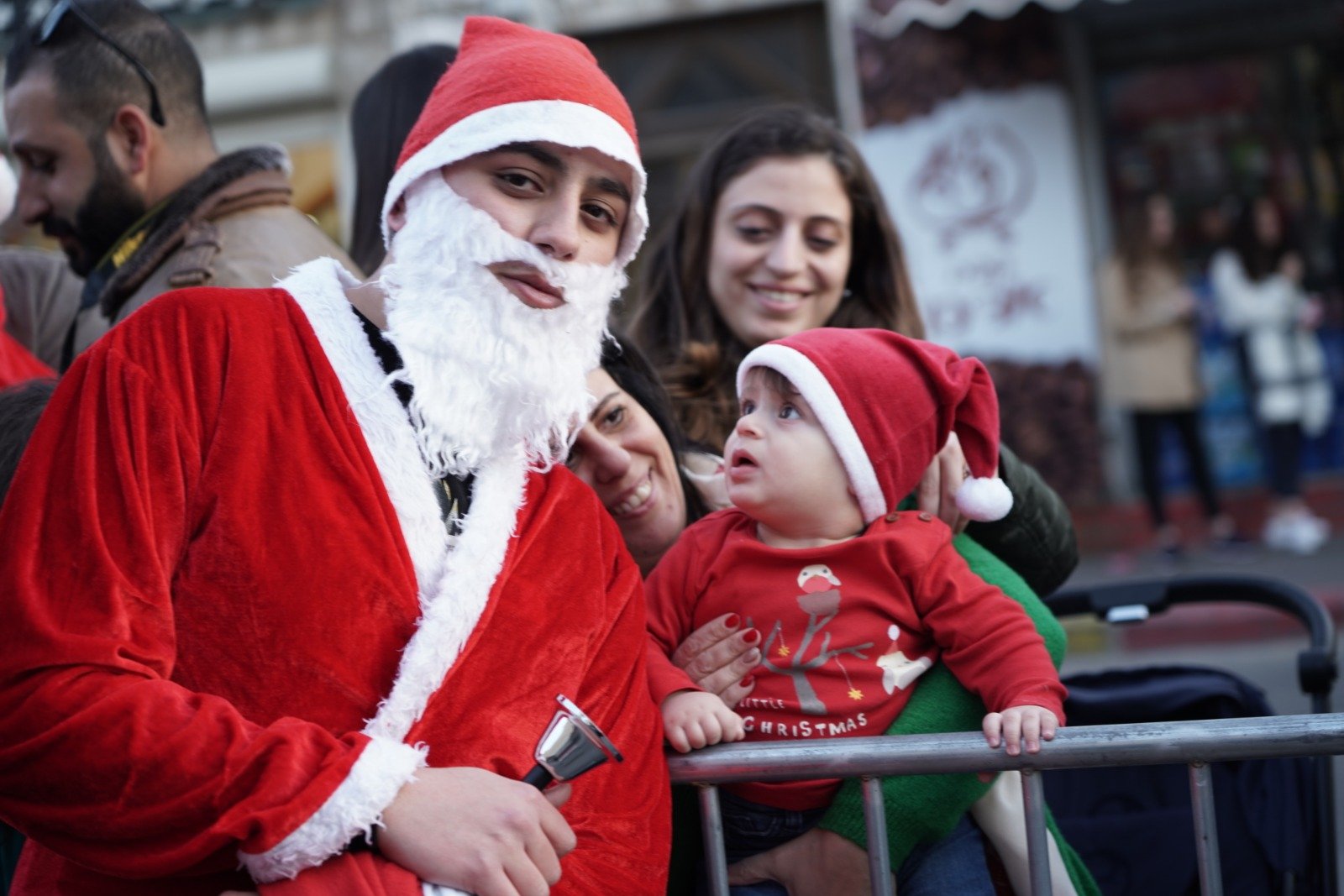 بالصور: "بكرا" يرصد فرحة استقبال الميلاد في الناصرة -197