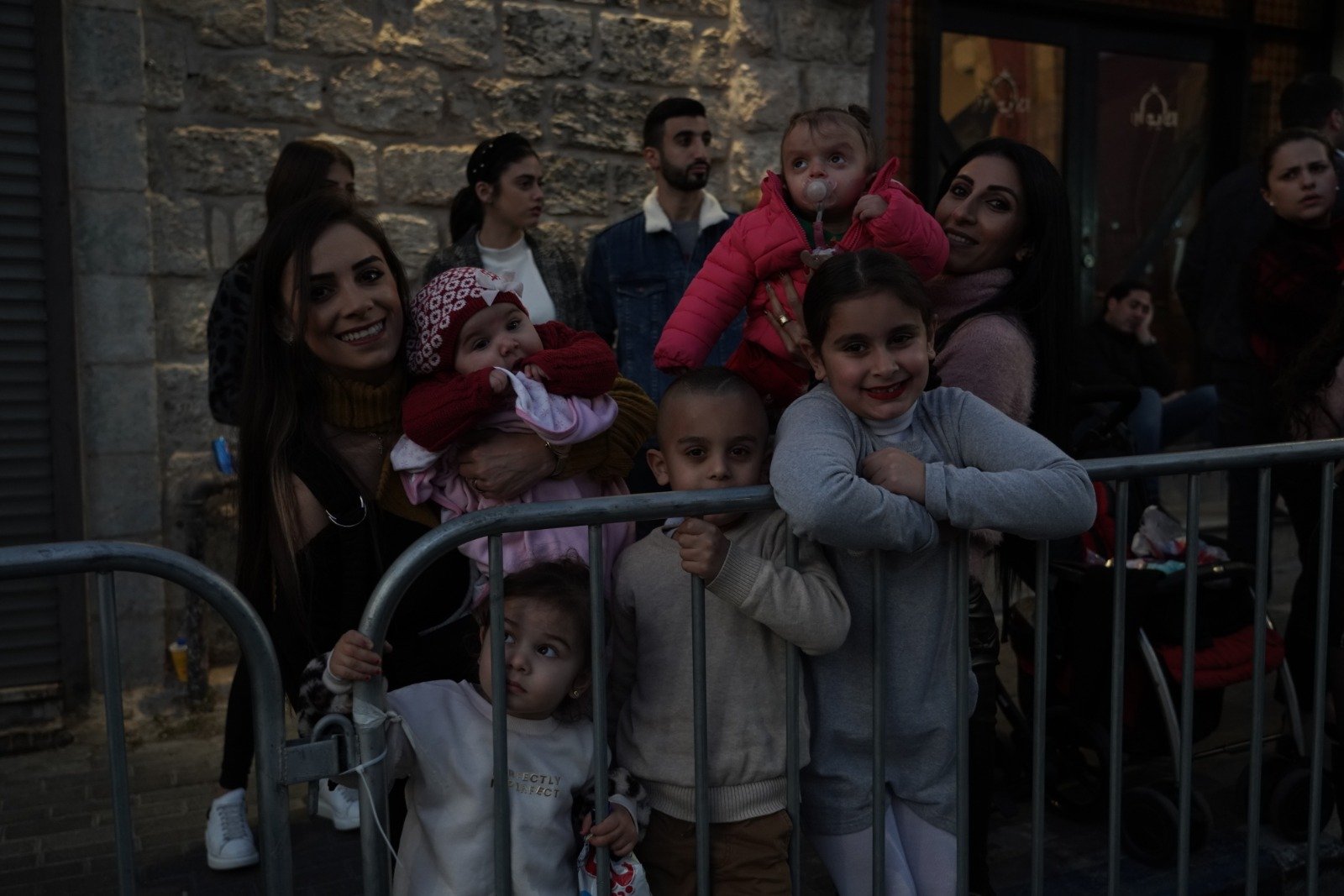 بالصور: "بكرا" يرصد فرحة استقبال الميلاد في الناصرة -217