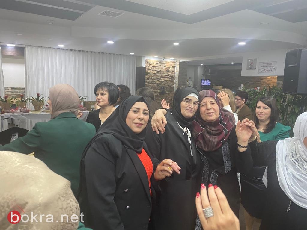 حفل مميز بتكريم المربيات المتقاعدات في مدينة الناصرة.-4