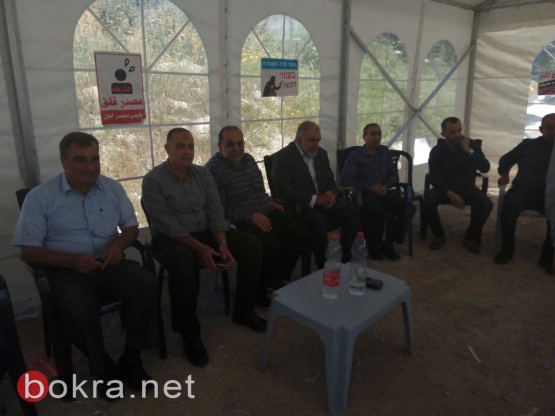وفد من بلدية ام الفحم يزور خيمة الاعتصام-6