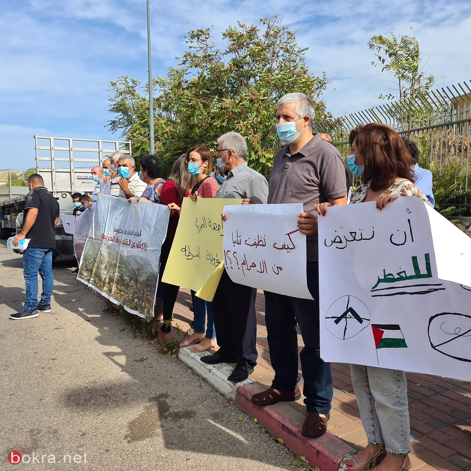 متظاهرون امام شرطة شنلر المهجورة في الناصرة: تخاذل الشرطة اكبر سلاح يدمرنا-8