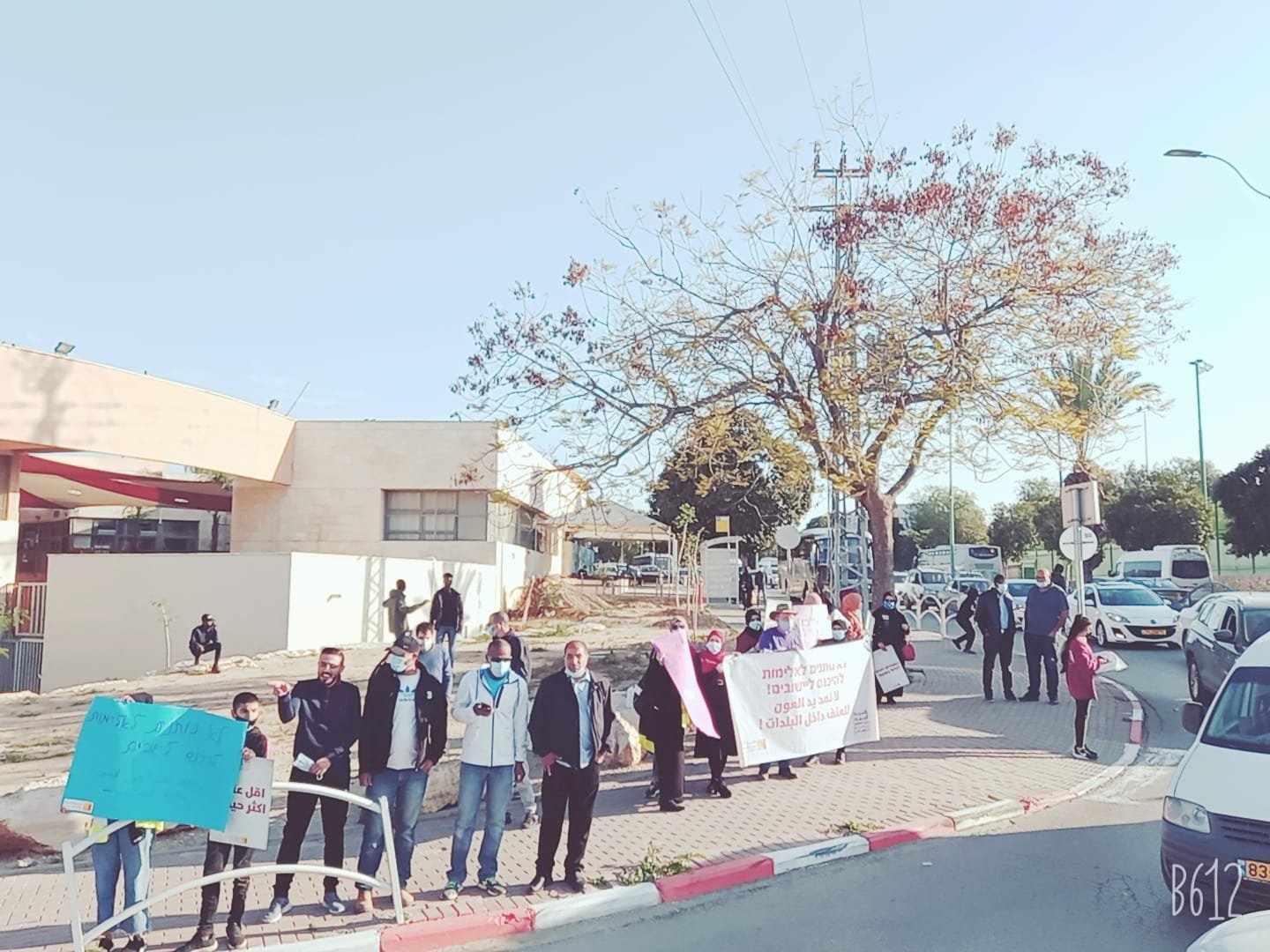 شبيبة أجيك تنظّم وقفة احتجاجية بعنوان "نعم للتسامح، خلص للعنف"-6