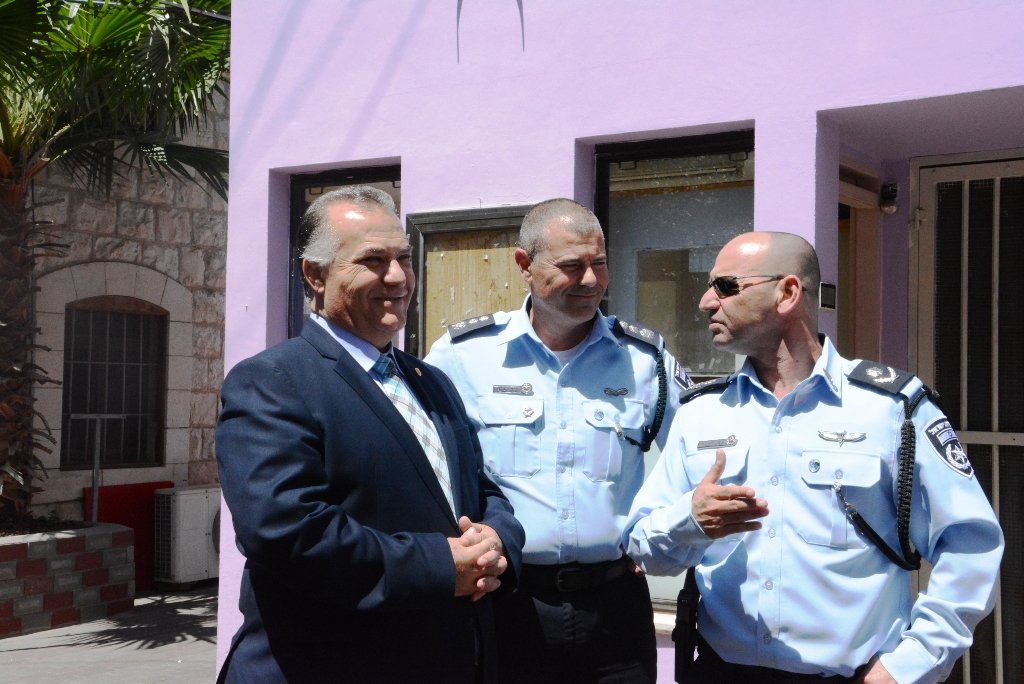وزير الامن الداخلي جلعاد اردان يزور بلدية الناصرة-2