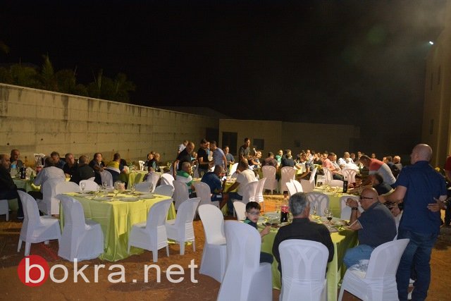  رئيس بلدية الطيرة يُقيم حفل عشاء تكريمي لفريقي كرة القدم والسلّة-3